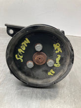 Load image into Gallery viewer, POWER STEERING PUMP BMW 323i 328i 1996 96 97 98 99 - NW460906
