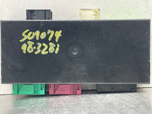 Load image into Gallery viewer, BODY CONTROL MODULE BMW 318I 323I 328I M3 Z3 98 - 02 - NW460313
