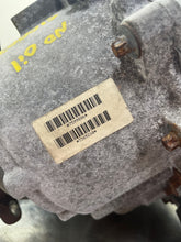 Load image into Gallery viewer, TRANSFER CASE BMW X5 X6 07 08 09 10 11 12 13 - NW461801
