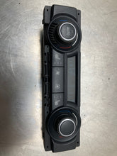Load image into Gallery viewer, REAR TEMPERATURE CONTROLS BMW X5 07 08 09 10 11 12 13 - NW461588
