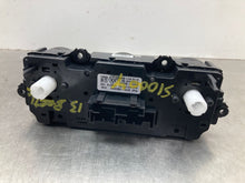 Load image into Gallery viewer, Temperature Controls Volkswagen Beetle 2013 - NW461589
