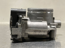 Load image into Gallery viewer, THROTTLE BODY Vw Beetle Jetta Rabbit 05 - 07 - NW461805
