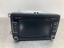 Load image into Gallery viewer, CD PLAYER RADIO Volkswagen Beetle Jetta Passat 11 12 13 14 - NW461715
