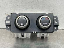 Load image into Gallery viewer, REAR TEMPERATURE CONTROLS Pathfinder 2005 05 2006 06 2007 07 - NW462087
