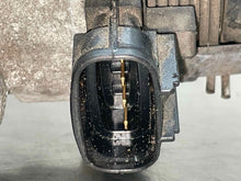 Load image into Gallery viewer, THROTTLE BODY Lexus GS400 LS400 1998 98 99 00 - NW462219
