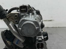 Load image into Gallery viewer, THROTTLE BODY Lexus GS400 LS400 1998 98 99 00 - NW462219
