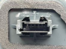 Load image into Gallery viewer, OUTER TAIL LIGHT LAMP 528i 535i 550i Active 5 M5 11 12 13 Right - NW462594
