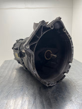 Load image into Gallery viewer, MANUAL TRANSMISSION 320i 323i 323ic 323is 325ci 325i 525i 98-05 - NW462601
