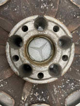 Load image into Gallery viewer, WHEEL Mercedes E300D E320 E430 1996 96 1997 97 98 99 - NW580202
