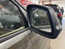 Load image into Gallery viewer, SIDE VIEW DOOR MIRROR 320i 328D 328i 330i 335i Active 3 13-18 Right - NW462790
