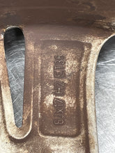 Load image into Gallery viewer, WHEEL RIM E350 E320 E500 E55 04 05 06 17x8 - NW463138

