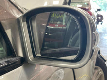 Load image into Gallery viewer, SIDE VIEW MIRROR E320 E500 E55 E350 03 04 05 06 Right - NW462793

