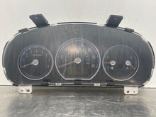 Load image into Gallery viewer, SPEEDOMETER CLUSTER Hyundai Santa Fe 2007 07 2008 08 - NW463566

