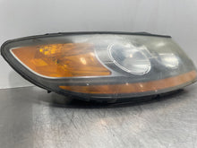 Load image into Gallery viewer, HEADLIGHT LAMP ASSEMBLY Santa Fe 2007 07 2008 08 2009 09 Right - NW463438
