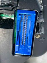 Load image into Gallery viewer, SPEEDOMETER CLUSTER Passat 2004 04 2005 05 - NW464049
