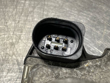 Load image into Gallery viewer, THROTTLE BODY AUDI A4 PASSAT 00 01 02 03 - 05 1.8 TURBO - NW464074

