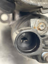 Load image into Gallery viewer, STARTER Audi A4 Passat 2004 04 2005 05 06 07 08 09 - NW464060
