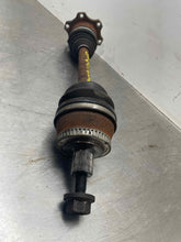 Load image into Gallery viewer, CV AXLE SHAFT Audi A4 S4 Passat 96 97 98 99 - 05 Right - NW463736

