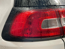 Load image into Gallery viewer, OUTER TAIL LIGHT LAMP Jeep Cherokee 14 15 16 17 18 Left - NW464078
