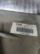 Load image into Gallery viewer, Transfer Case  FORD F150 PICKUP 2013 - NW464067
