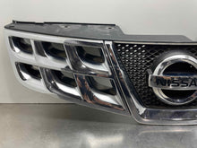 Load image into Gallery viewer, GRILLE Nissan Rogue 2011 11 2012 12 2013 13 2014 14 2015 15 - NW464807
