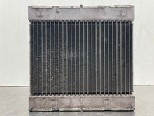 Load image into Gallery viewer, RADIATOR BMW 528i 535i 535i Gt 640I 740i 740il 2011-2017 AT - NW465310
