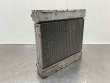 Load image into Gallery viewer, RADIATOR BMW 528i 535i 535i Gt 640I 740i 740il 2011-2017 AT - NW465310
