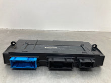 Load image into Gallery viewer, BODY CONTROL MODULE BCM COMPUTER 528i 535i 535i Gt 550i 550i Gt 09-16 - NW465028
