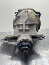 Load image into Gallery viewer, CARRIER ASSEMBLY 550i 550i Gt 650i 750i 750il 12-17 2.81 RATIO AWD - NW465060

