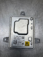 Load image into Gallery viewer, Computer  BMW 750I 2013 - NW465031
