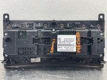 Load image into Gallery viewer, Temperature Controls  MERCEDES E-CLASS 2014 - NW465547
