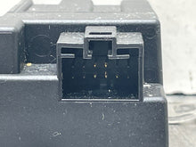 Load image into Gallery viewer, FUEL PUMP CONTROL MODULE COMPUTER B250 E250 Van CLA45 CLS400 12-20 - NW465508
