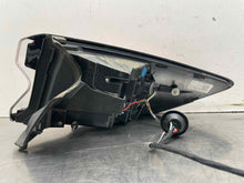 Load image into Gallery viewer, Tail Lamp Light Ford Escape 2020 - NW465897
