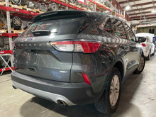 Load image into Gallery viewer, Carrier Assembly Ford Escape 2020 - NW465678
