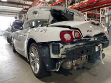 Load image into Gallery viewer, CARRIER ASSEMBLY BMW Z4 2003 03 2004 04 2005 05 3.46 RATIO - NW465989
