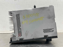 Load image into Gallery viewer, Radio Chevrolet Corvette 2004 - NW535917
