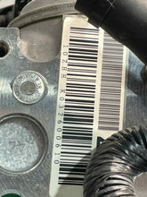 Load image into Gallery viewer, Engine Motor Chevrolet Corvette 2004 - NW466251
