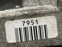 Load image into Gallery viewer, Throttle Body Chevrolet Corvette 2004 - NW515063
