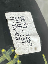 Load image into Gallery viewer, TAIL LIGHT LAMP ASSEMBLY Corvette 97 98 99 00 01 02 03 04 Right - NW466428
