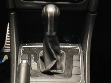 Load image into Gallery viewer, Floor Shifter Volkswagen Passat 2017 - NW466598
