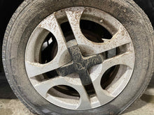 Load image into Gallery viewer, Wheel Rim Saturn Ion 2003 - NW474527
