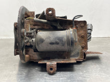 Load image into Gallery viewer, Suspension Air Compressor Pump Cadillac XTS 2018 - NW466779
