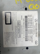 Load image into Gallery viewer, RADIO Mercedes-Benz C250 C300 C350 C63 2014 14 2015 15 - NW489919
