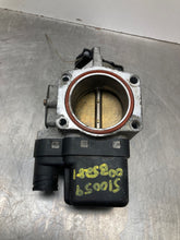 Load image into Gallery viewer, THROTTLE BODY BMW 323i 328i 528i Z3 1999 99 2000 00 - NW467357
