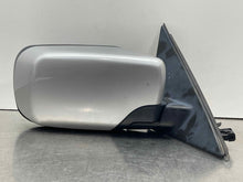 Load image into Gallery viewer, Side View Door Mirror  BMW 528I 2000 - NW467074
