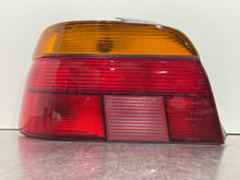 Load image into Gallery viewer, TAIL LIGHT LAMP ASSEMBLY BMW 528i 540i 97 98 99 00 Left - NW467363
