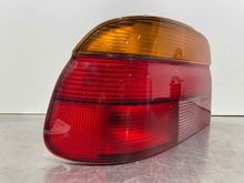 Load image into Gallery viewer, TAIL LIGHT LAMP ASSEMBLY BMW 528i 540i 97 98 99 00 Left - NW467363
