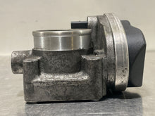 Load image into Gallery viewer, THROTTLE BODY Mini Cooper 2002 02 03 04 05 06 07 - NW467358
