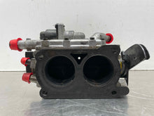 Load image into Gallery viewer, Throttle Body Chevrolet Corvette 1994 - NW467905
