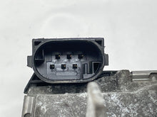 Load image into Gallery viewer, THROTTLE BODY S60 V70 S80 XC90 2001 01 02 03 04 05 06 - NW467909
